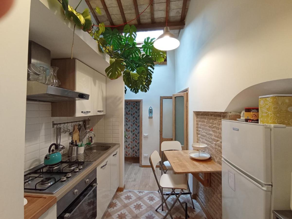Tivoli Old Town - Casa Nel Quartiere Medioevale Apartment Luaran gambar